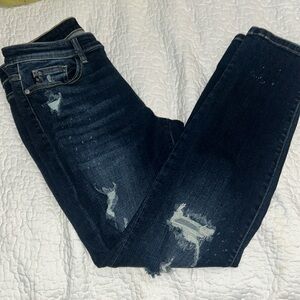 Excellent condition Judy blue Bf fit Jeans skinny leg 11/30